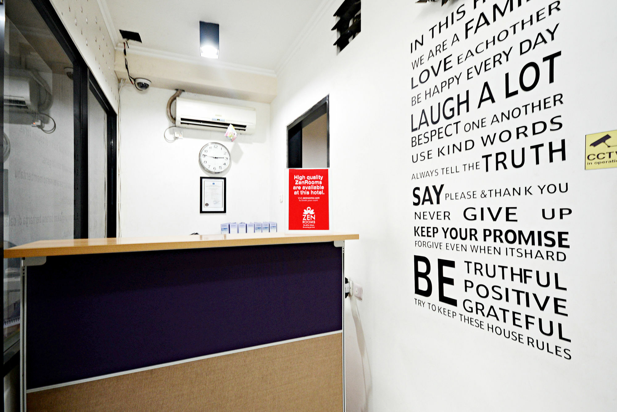 Zen Rooms Cideng Barat Jakarta Exterior foto